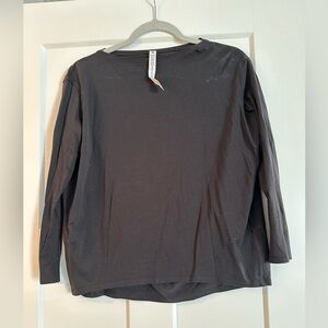 Lululemon back in action top